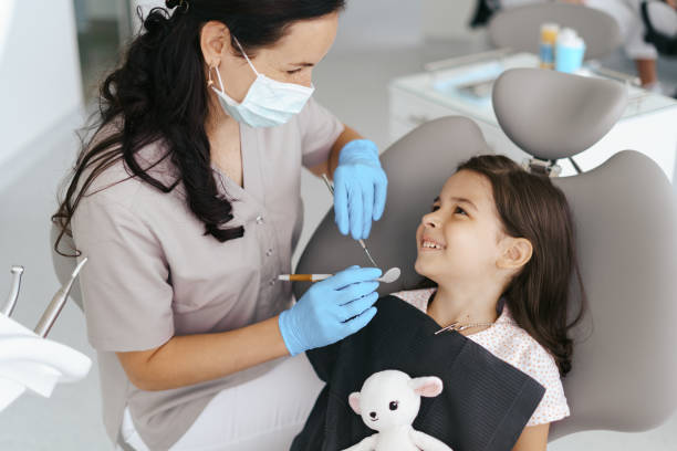 Best Emergency Broken Tooth Repair in Golden Gate, FL